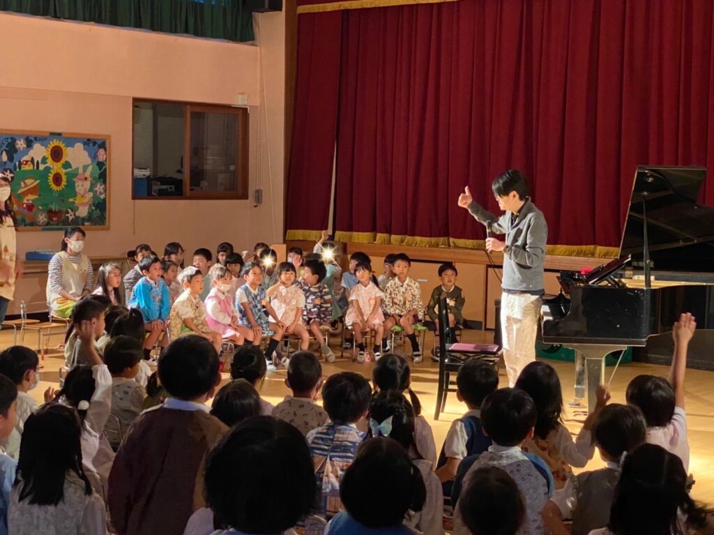 ５．ピアノ演奏(5)