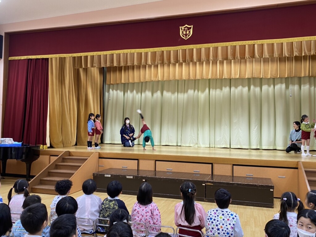 4.頭倒立と側転 (5)