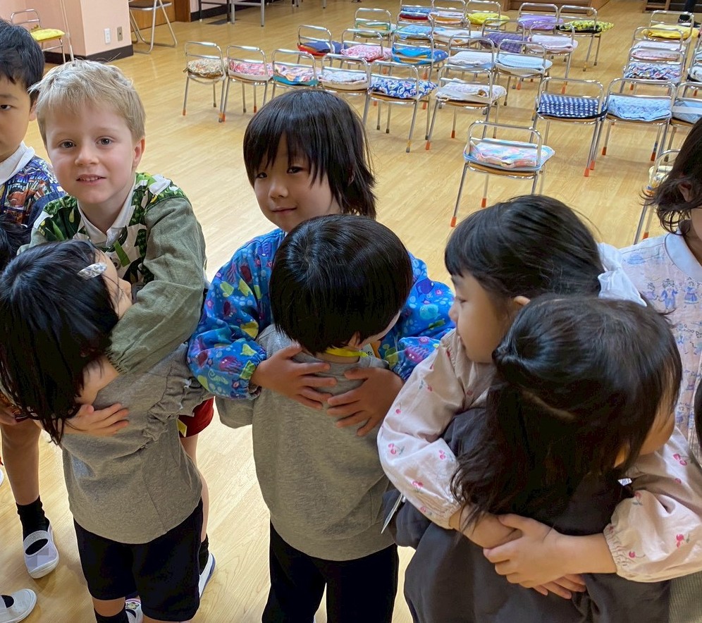 5 (4)