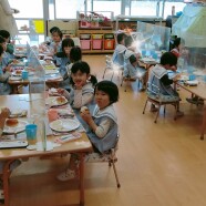 初めてのお給食(年少)